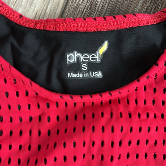 1st Phorm crop tank - Picture 3 of 4